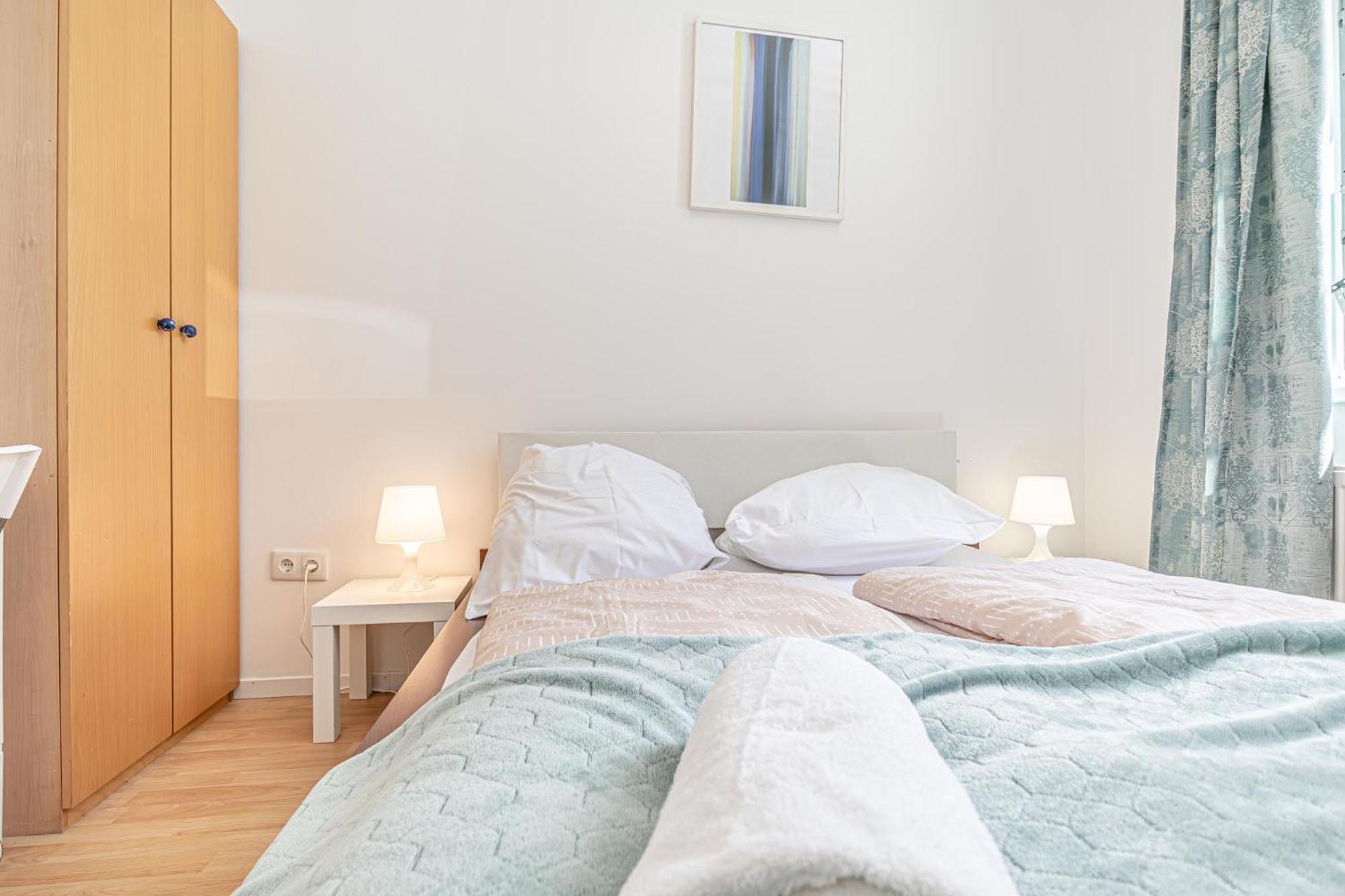Loevly Shared 6Br With Garden Near Danube & Millenium City Wien Eksteriør bilde