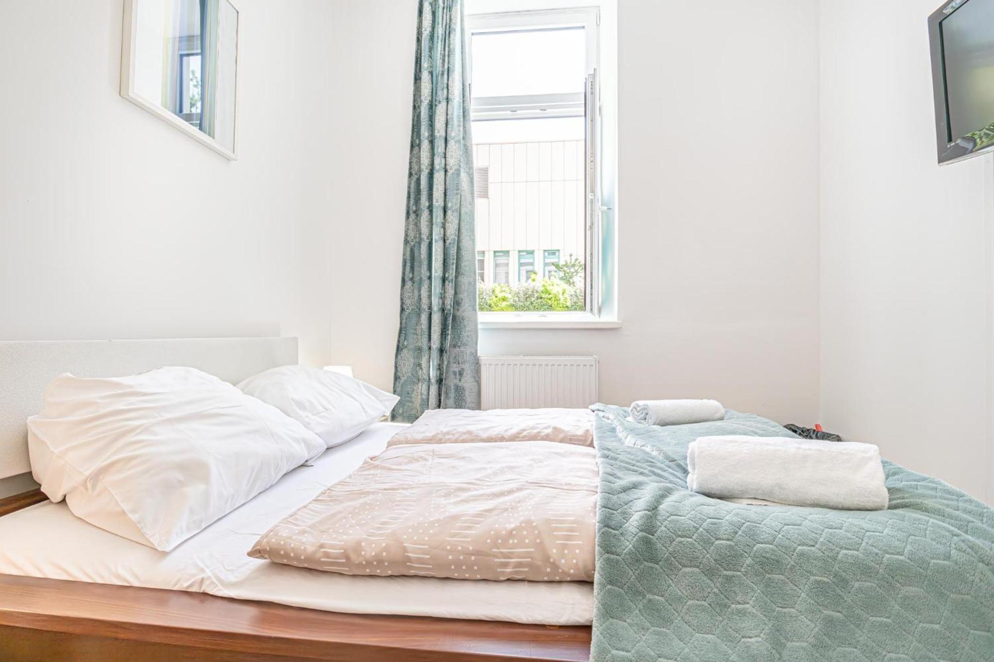 Loevly Shared 6Br With Garden Near Danube & Millenium City Wien Eksteriør bilde