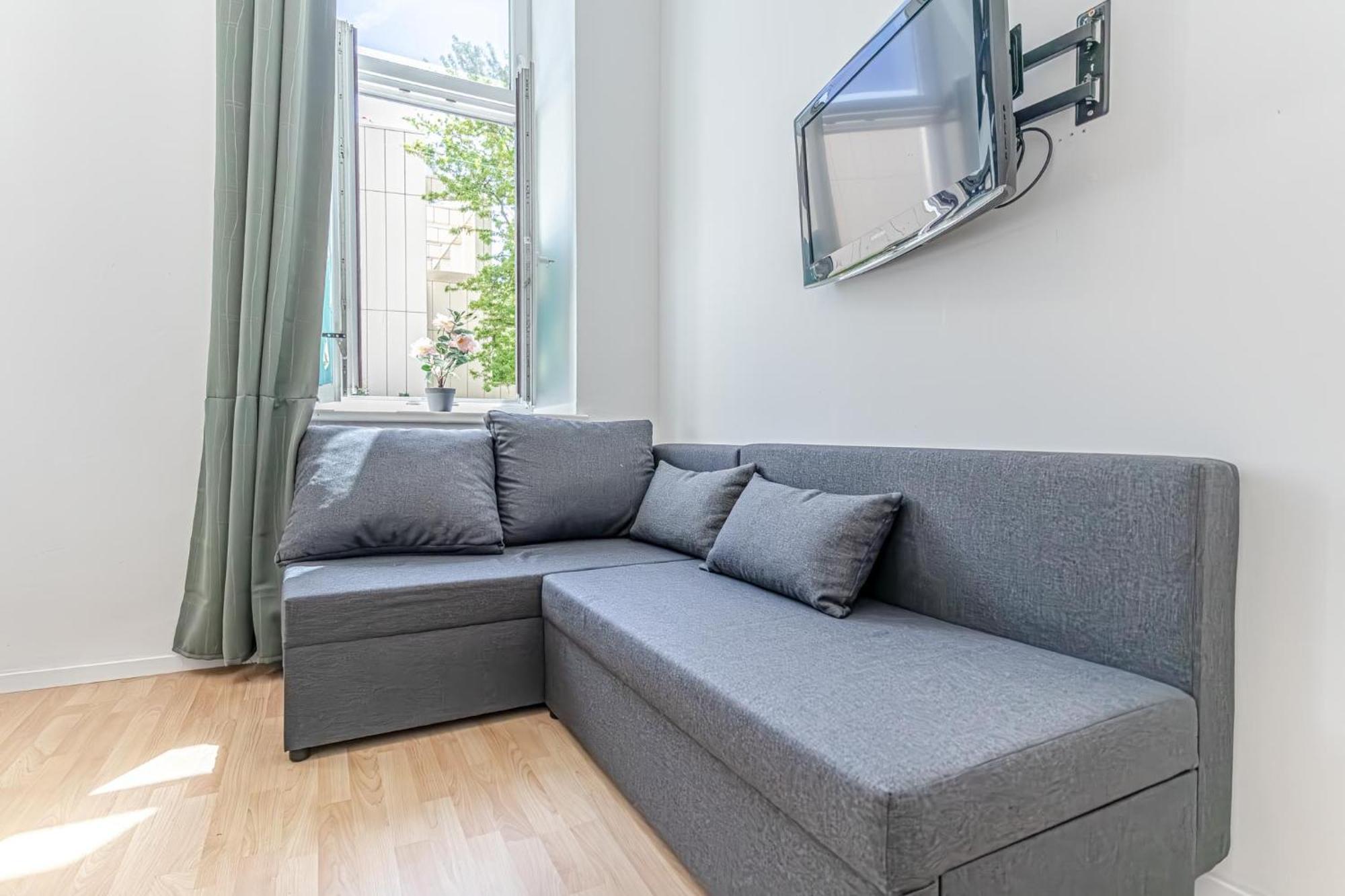 Loevly Shared 6Br With Garden Near Danube & Millenium City Wien Eksteriør bilde