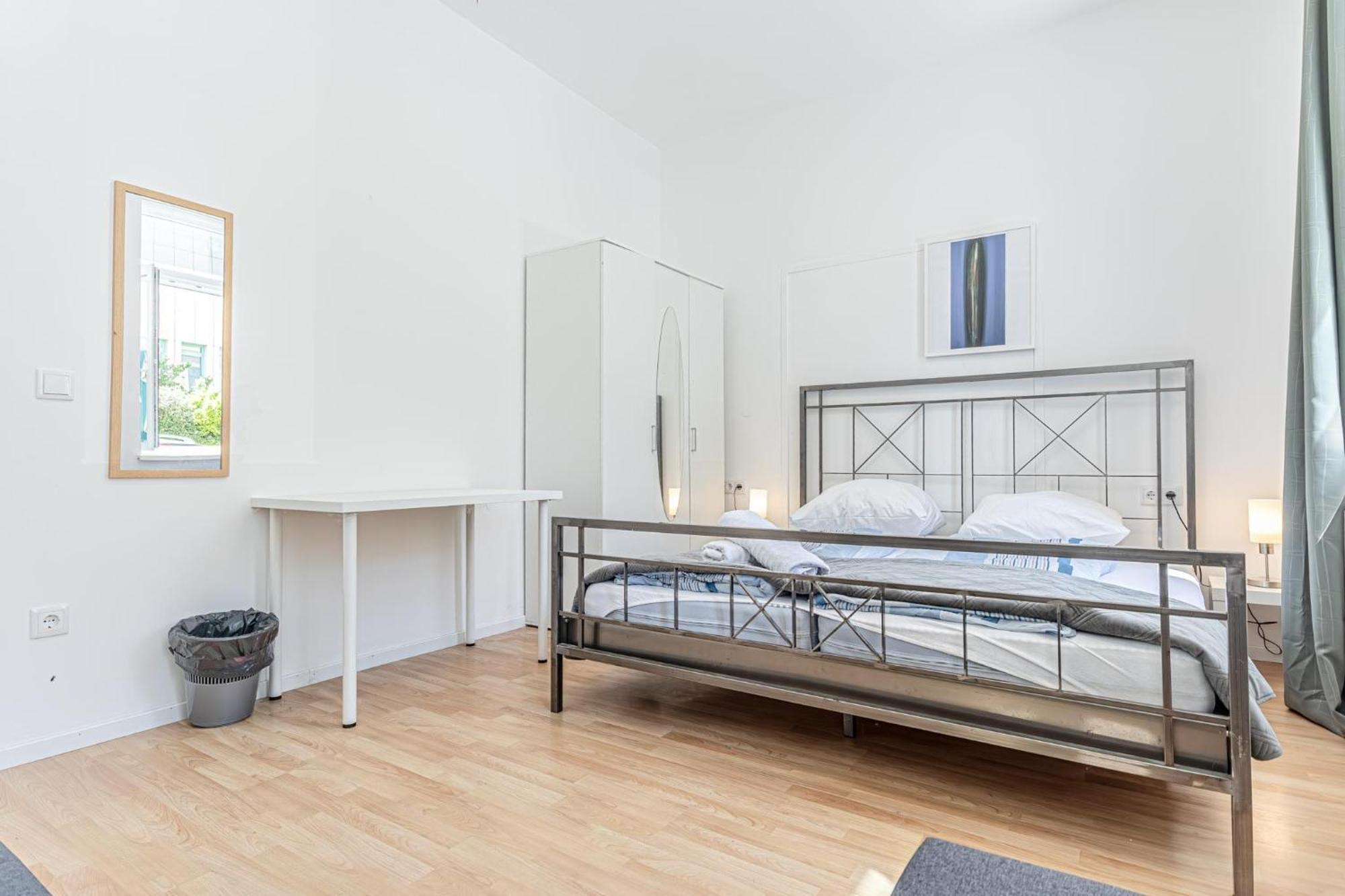 Loevly Shared 6Br With Garden Near Danube & Millenium City Wien Eksteriør bilde