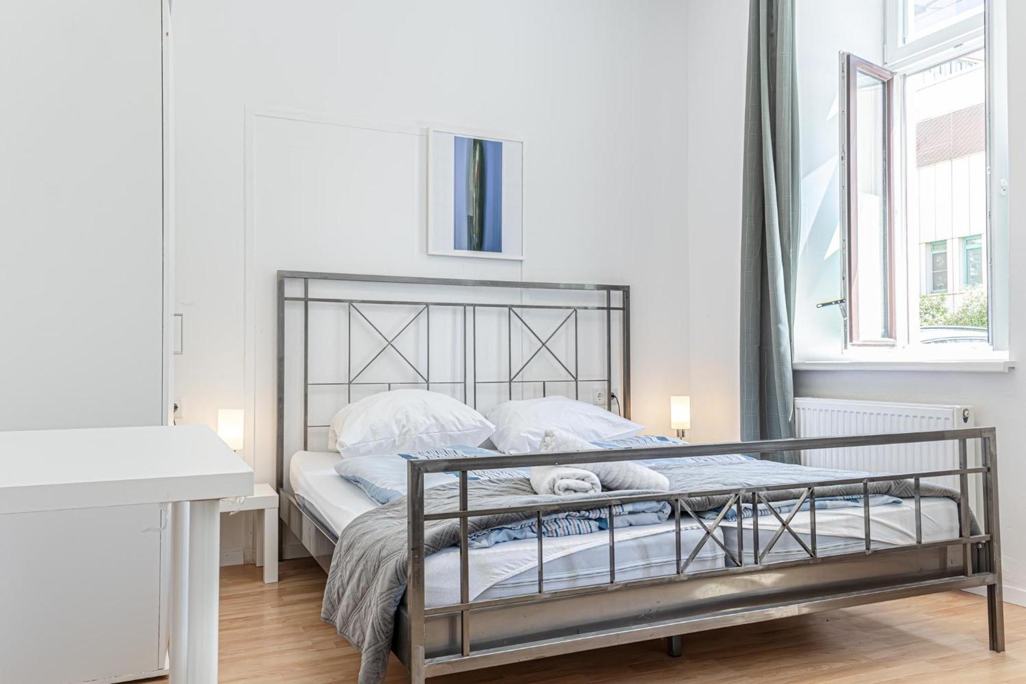 Loevly Shared 6Br With Garden Near Danube & Millenium City Wien Eksteriør bilde