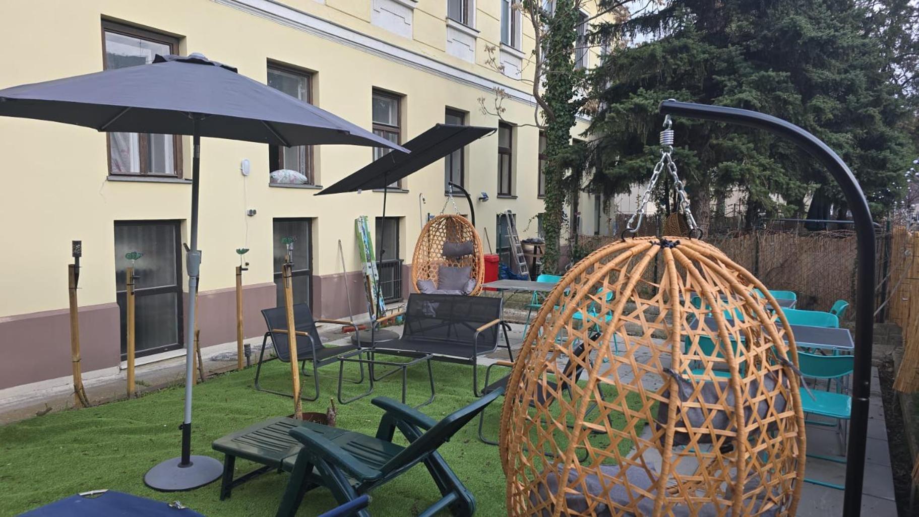 Loevly Shared 6Br With Garden Near Danube & Millenium City Wien Eksteriør bilde